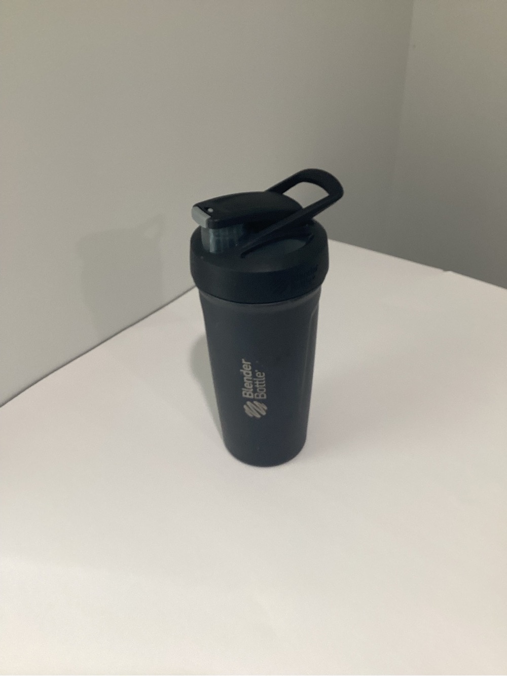 BlenderBottle Radian Black Shaker Bottle - Leakproof Sport Mixer